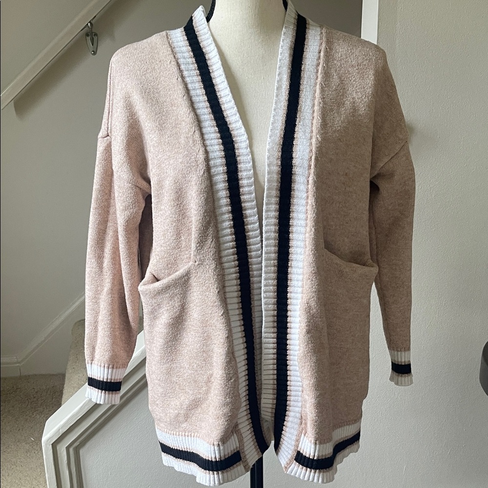 FLAWLESS Open-Front Beige Cardigan with Black & White Stripe Trim and Pockets Sm
